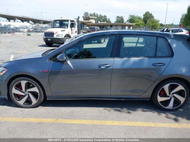 3VW6T7AUXKM010639 Volkswagen 2019