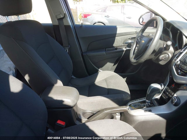 2015 Chevrolet Cruze მანქანა იყიდება აუქციონზე, vin: 1G1PC5SB5F7133282, აუქციონის ნომერი: 40014884