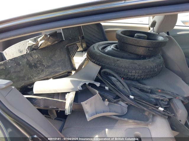40015141 :رقم المزاد ، JHMZE2H73AS800575 vin ، 2010 Honda Insight Ex مزاد بيع
