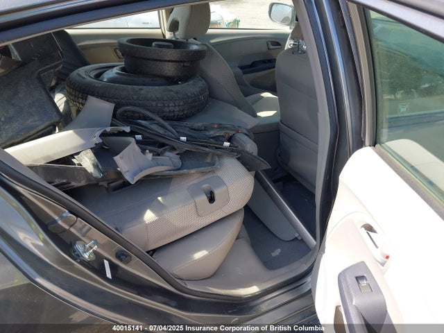 40015141 :رقم المزاد ، JHMZE2H73AS800575 vin ، 2010 Honda Insight Ex مزاد بيع