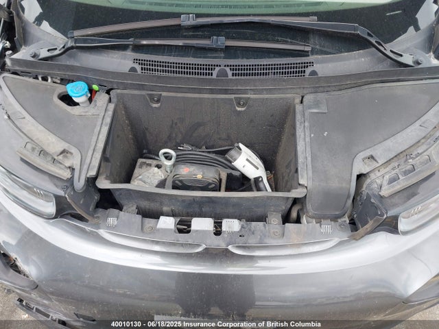 WBY1Z8C34HV893057 BMW electric/2-cyl .gasoline