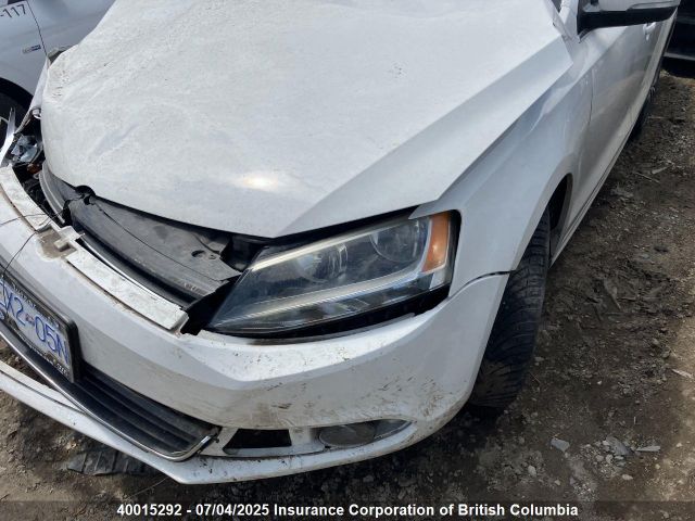 3VWL07AJ9EM358549 Volkswagen 2014