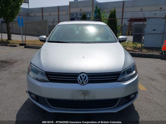 3VWD07AJ7EM336280 Volkswagen 2014