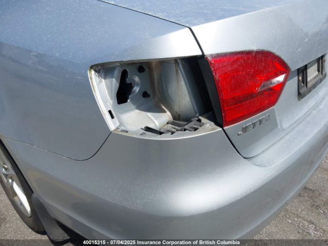 3VWD07AJ7EM336280 Volkswagen 2014