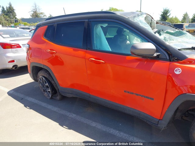 3C4NJDDB7KT674349 Jeep 2019