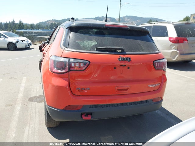 3C4NJDDB7KT674349 Jeep 2019