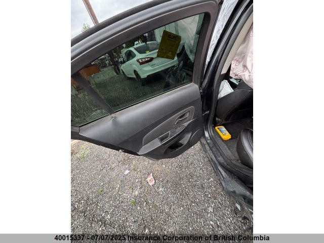 1G1P75SZ9E7112287 Chevrolet luz