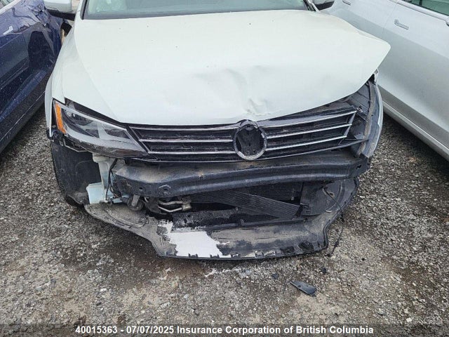 3VWD07AJ1FM356865 Volkswagen 2015