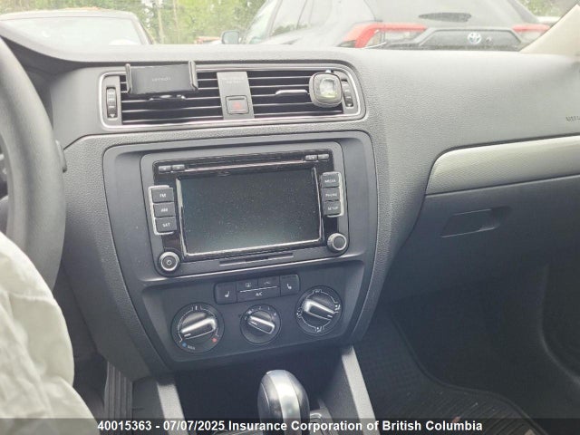 3VWD07AJ1FM356865 Volkswagen 2015