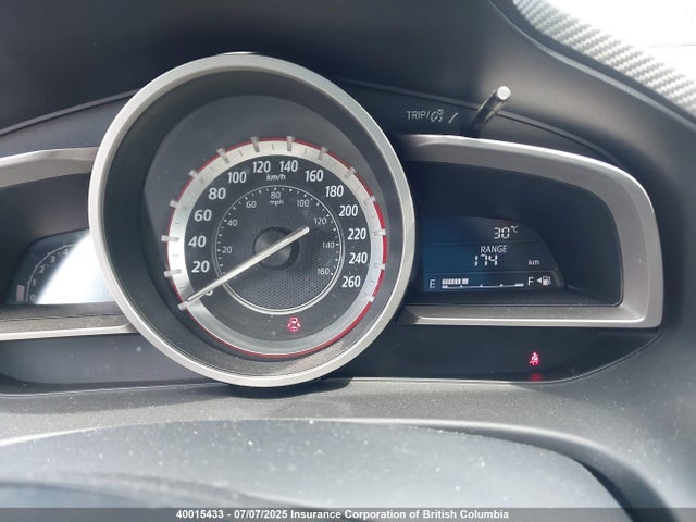 JM1BM1L76E1165810 Mazda pe