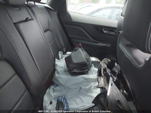 Jaguar aj126 s/c 2018 SADCM2FV1JA293634 Image 8