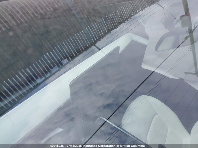 7SAYGDEE2RF018866 Tesla 2024