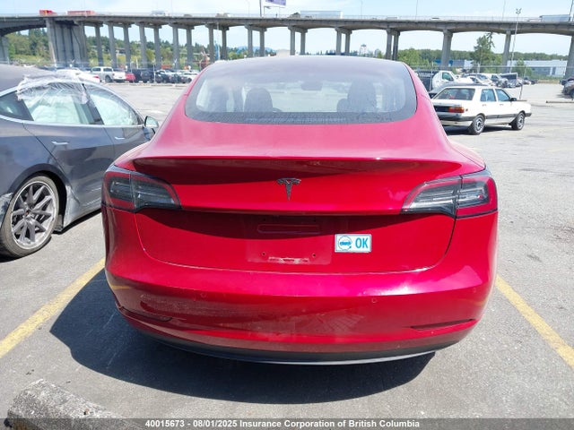 5YJ3E1EA4JF029011 Tesla 2018