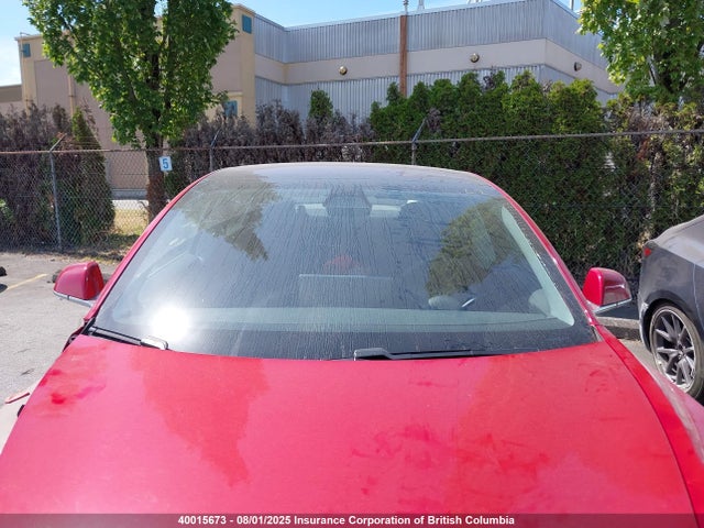 5YJ3E1EA4JF029011 Tesla 2018