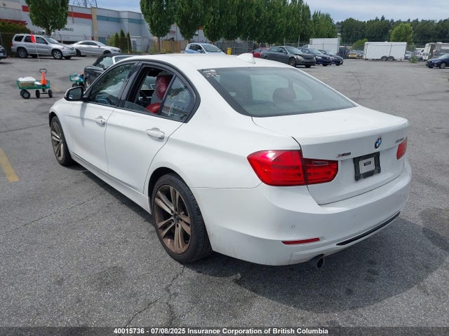 BMW 320i 2015 WBA3C3C58FP663178 Image 3