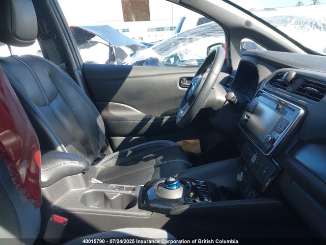 1N4AZ1CP8JC306992 Nissan 2018