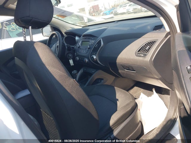 KM8JTCAF0FU038941 Hyundai TUCSON GLS