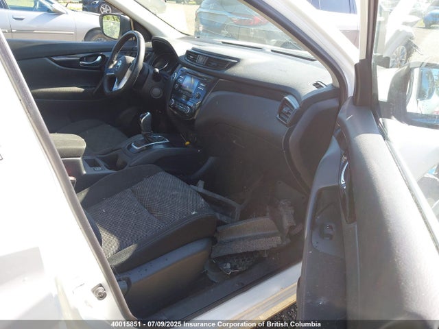 JN1BJ1CR6HW122296 Nissan ROGUE SPORT