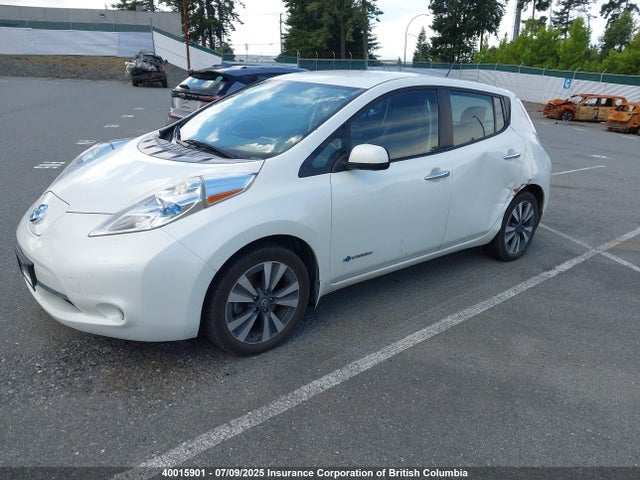 1N4BZ0CP3GC309757 Nissan 2016