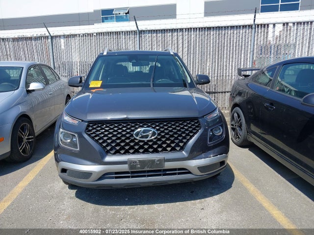 2021 Hyundai Venue მანქანა იყიდება აუქციონზე, vin: KMHRC8A39MU111999, აუქციონის ნომერი: 40015902