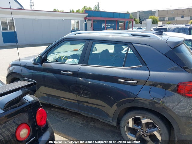 2021 Hyundai Venue მანქანა იყიდება აუქციონზე, vin: KMHRC8A39MU111999, აუქციონის ნომერი: 40015902