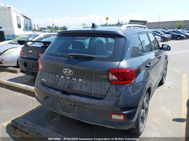 2021 Hyundai Venue მანქანა იყიდება აუქციონზე, vin: KMHRC8A39MU111999, აუქციონის ნომერი: 40015902