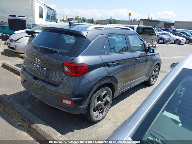2021 Hyundai Venue მანქანა იყიდება აუქციონზე, vin: KMHRC8A39MU111999, აუქციონის ნომერი: 40015902