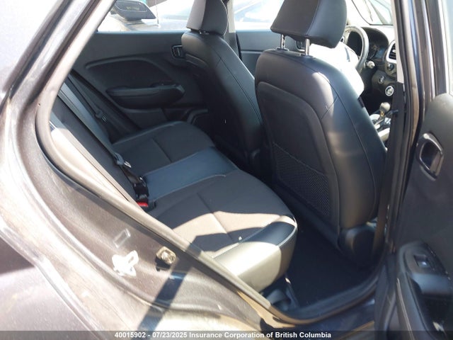 2021 Hyundai Venue მანქანა იყიდება აუქციონზე, vin: KMHRC8A39MU111999, აუქციონის ნომერი: 40015902