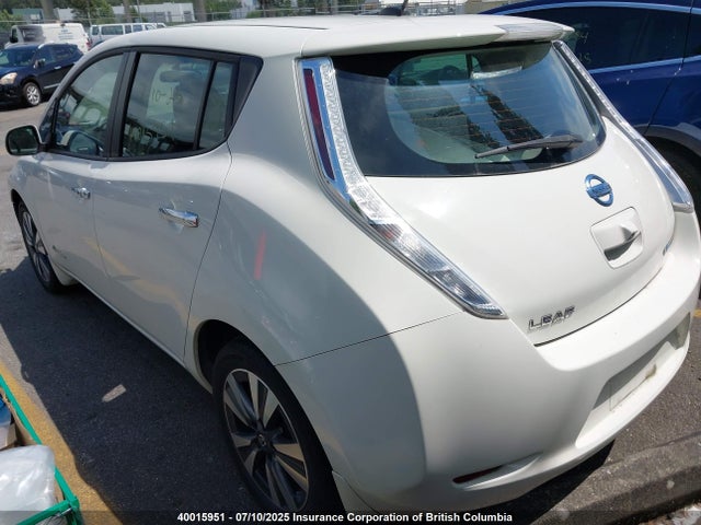 1N4BZ0CP3HC305838 Nissan 2017