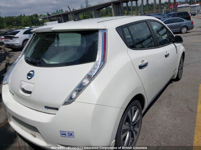 1N4BZ0CP3HC305838 Nissan 2017