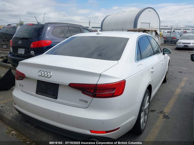 WAUGMAF49HN030385 Audi 2017