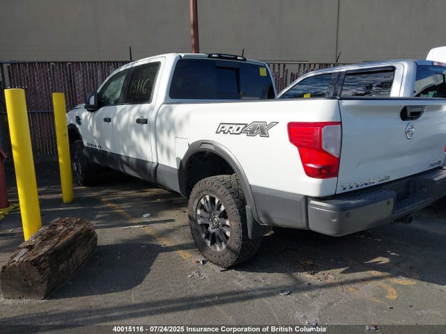 1N6BA1F49GN503994 Nissan 2016