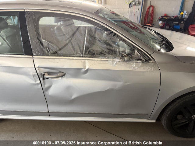 1VWCS7A3XFC076760 Volkswagen 2015