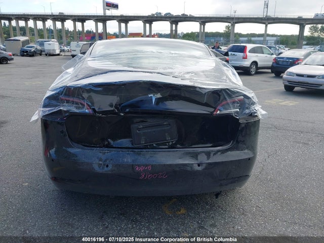 5YJ3E1EA2NF332908 Tesla MODEL 3
