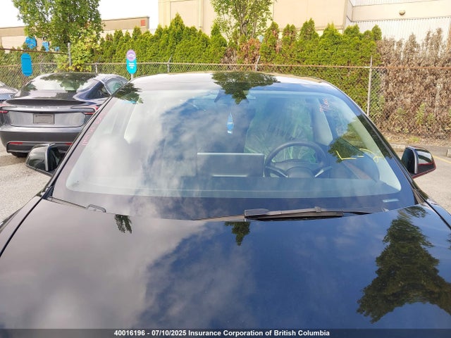 5YJ3E1EA2NF332908 Tesla MODEL 3