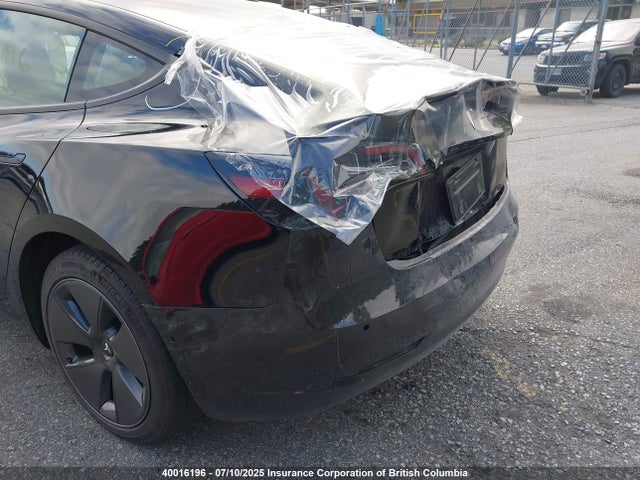 5YJ3E1EA2NF332908 Tesla MODEL 3