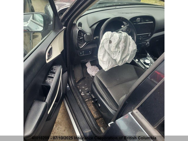 KIA 2020 2020 KNDJ23A22L7002599 Image 8