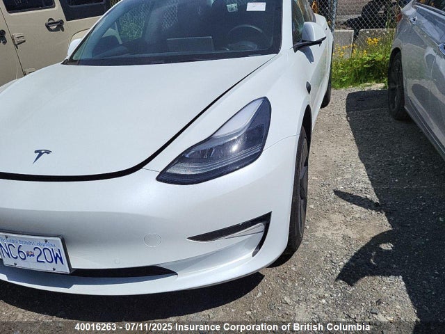 5YJ3E1EA4MF093554 Tesla 2021