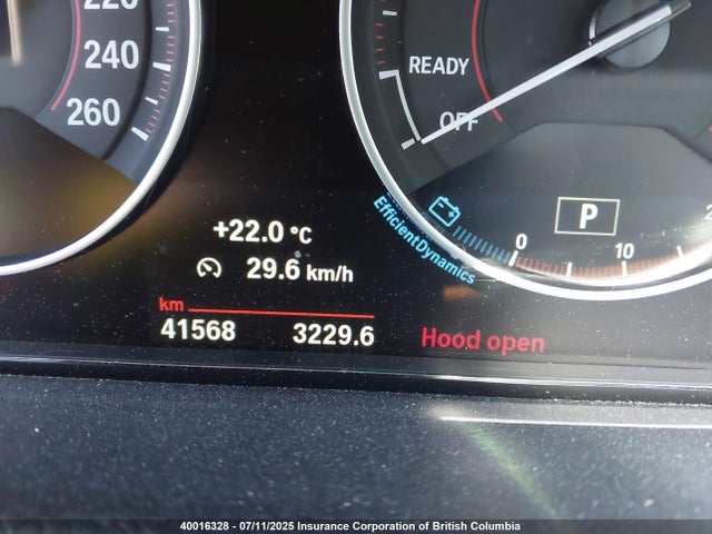 BMW 320i 2016 WBA8A3C56GK690647 Image 14