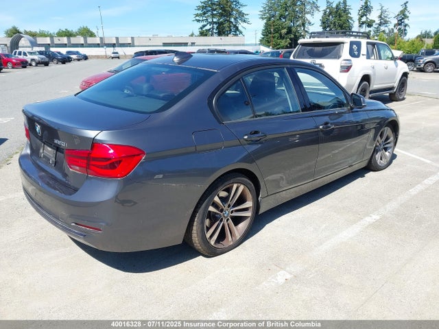 BMW 320i 2016 WBA8A3C56GK690647 Image 4