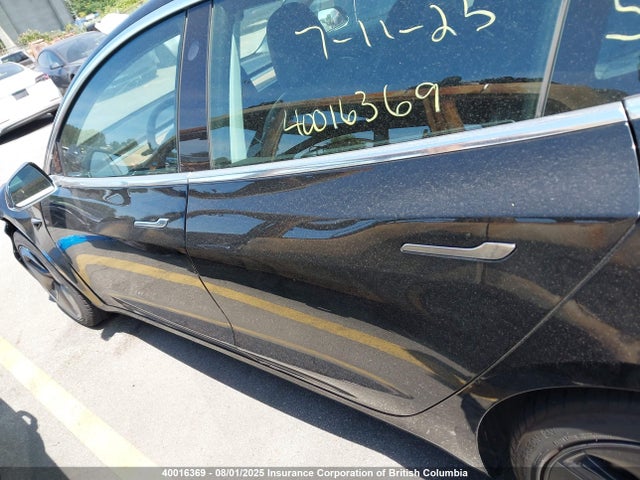 5YJ3E1EA6KF403071 Tesla 2019