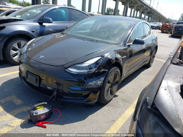 5YJ3E1EA6KF403071 Tesla 2019