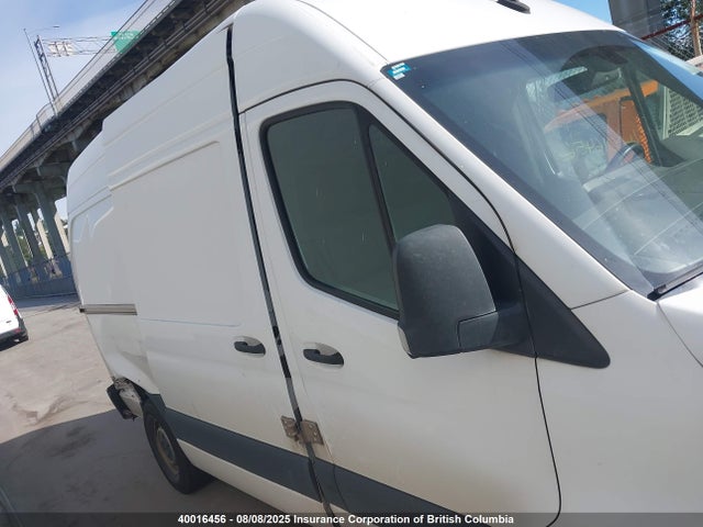 W1Y4EBHY1LP258043 Mercedes-Benz om642