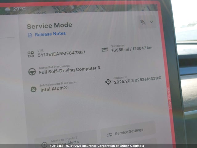 40016457 :رقم المزاد ، 5YJ3E1EA5MF847867 vin ، 2021 Tesla Model 3 مزاد بيع