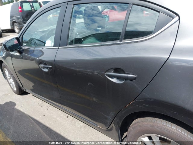 Mazda pe 2018 JM1BN1V78J1173217 Image 13