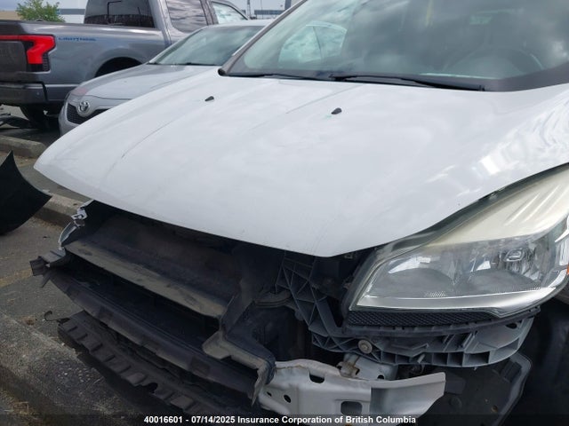 40016601 :رقم المزاد ، 1FMCU0GXXDUD05634 vin ، 2013 Ford Escape Se مزاد بيع