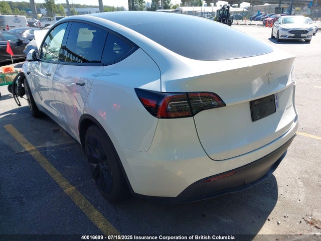 7SAYGAEE9SF236582 Tesla 2025