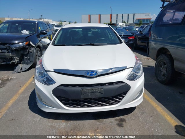 Продажа на аукционе авто 2013 Hyundai Sonata Hybrid Hybrid, vin: KMHEC4A48DA078088, номер лота: 40016710