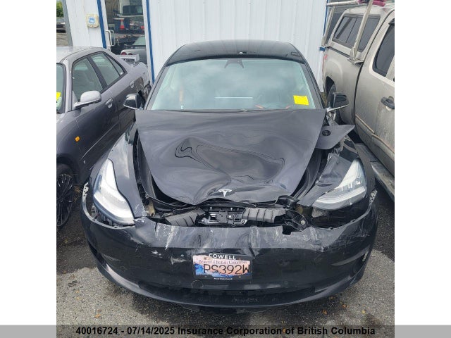 5YJ3E1EA8KF422527 Tesla MODEL 3