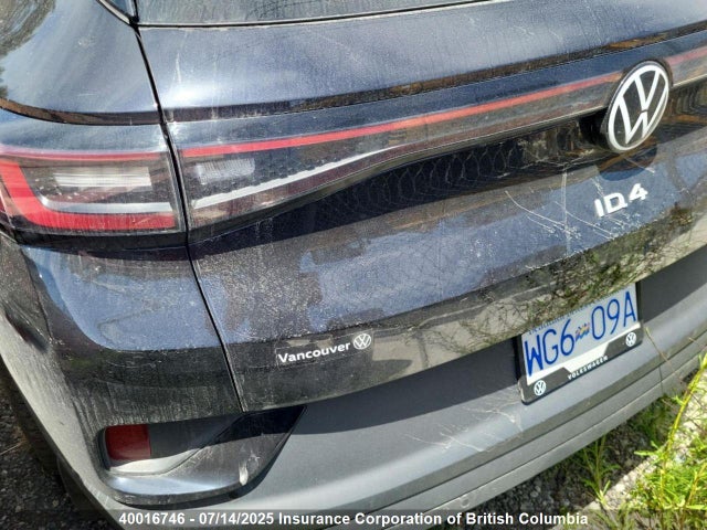 Volkswagen 2024 2024 1V2WSPE85RC012473 Image 3